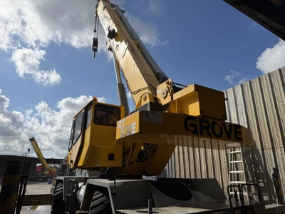 Used 2002 GROVE RT530E-2 Mobile Cranes Pennsylvania US | National Lift Equipment #1368922