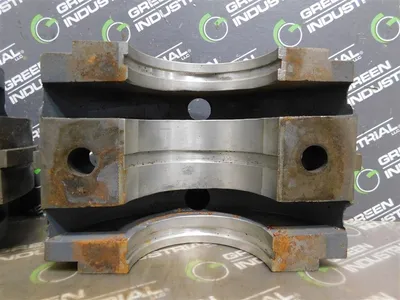 Unbranded 55618-3 Babbit Sleeve Bearing 3in Bore 6.7 in OD 4.7 in H Rusty Used