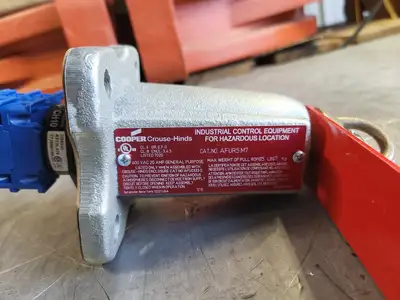 NEW CROUSE-HINDS AFUR5M7