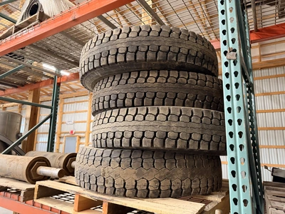 Used (8) WHEELED EXCAVATOR TIRES 10.00 R20 Wheels & Tires Michigan US | Miedema Asset Management Group #1320794