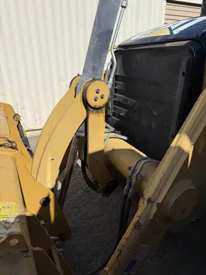 USED 2014 CATERPILLAR 450F