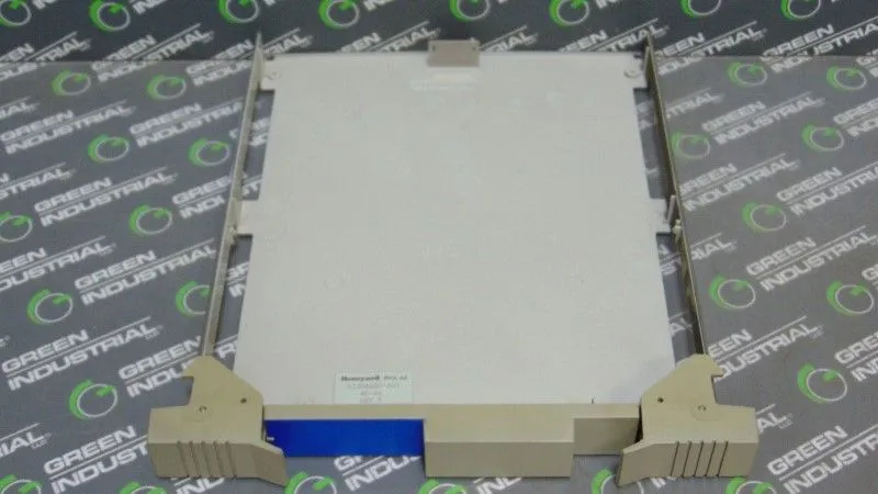Honeywell 51304260-400 UCN Filler Panel Card Rev. F Used