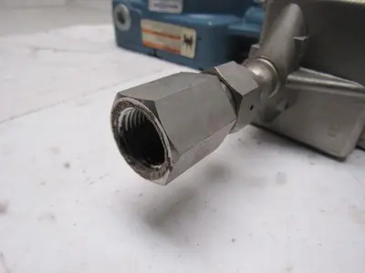 Used MICRO MOTION _UNKNOWN_ Miscellaneous MRO | Arrow Industrial #655821