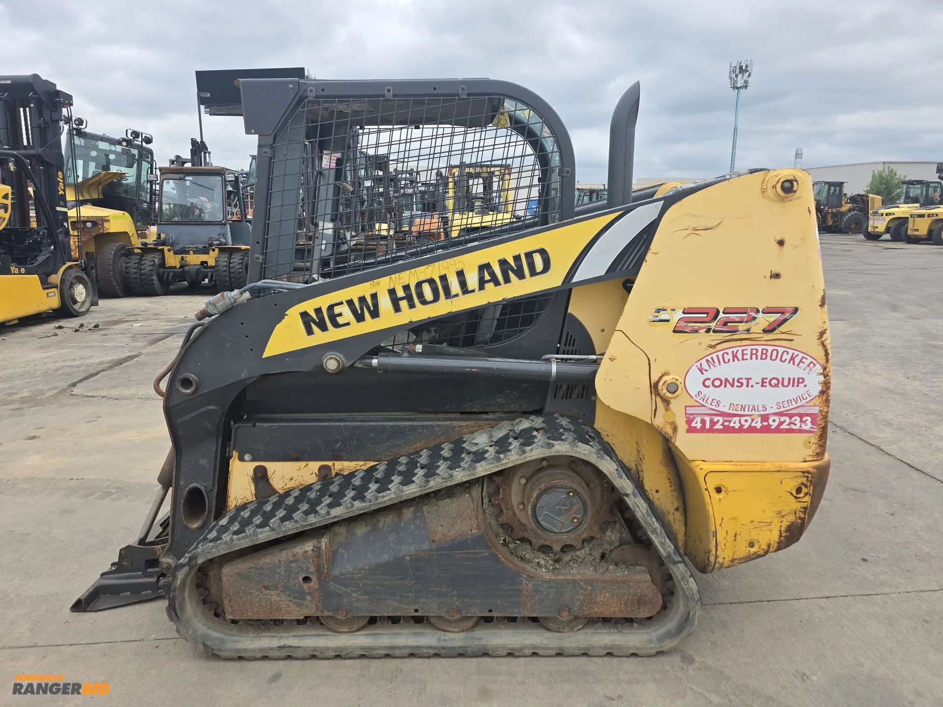 Used 2014 NEW HOLLAND C227 TRACKED Compact Track Loaders Michigan US | Miedema Asset Management Group #1402518