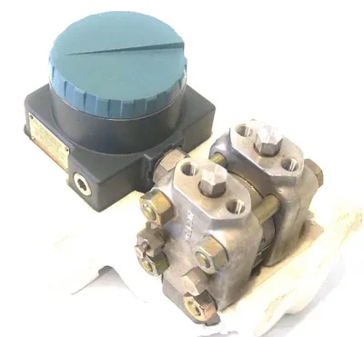 NEW FOXBORO 823DP-D3S1NL2 INTELLIGENT TRANSMITTER 3000 PSI, 823DPD3S1NL2