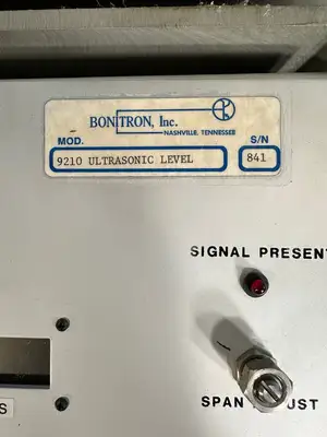 Bonitron Model 9210 - Ultrassonic Level transmiter (4G-27)