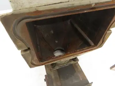 IMI 5 Magnetic Cartridge Drawer Grate Separator 3-3/4" Inlet 2" Outlet