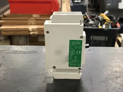 NEW CUTLER-HAMMER GI1020
