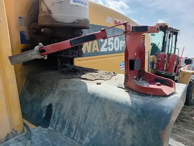 Used KOMATSU WA250PT-5L Wheel Loaders British Columbia CA | Lenmark #1489050