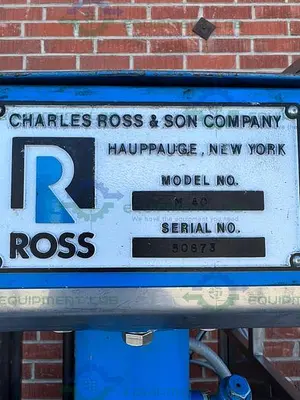 USED ROSS M 40 STAINLESS STEEL SINGLE SHAFT MIXER W/ TWO 40 GALLON TANKS