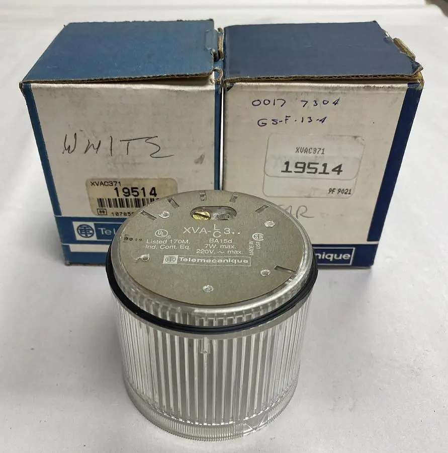 New | in-Stock TELEMECANIQUE XVAC371 Lighting Ohio US | Surplus Asset Holdings #1234943