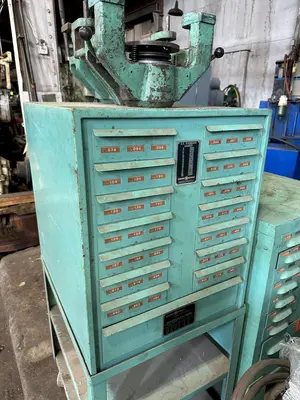 STRIPPIT MODEL 30/30 PUNCH TOOLING & HOLDERS: STOCK #15900