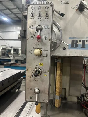 1979 TOSHIBA BT-10BR1PD Horizontal Boring Mill | Machine Tool Emporium (3)
