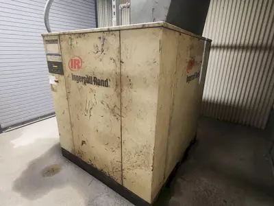 75 HP INGERSOLL-RAND MODEL #SSR-XF75 ROTARY SCREW AIR COMPRESSOR: YOBRO #25149