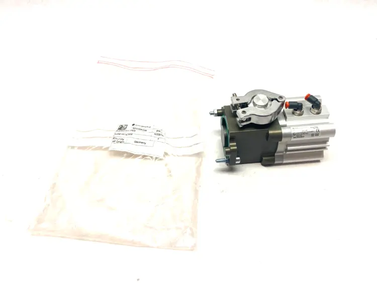 Used SCHEUGENPFLUG OUTLET VALVE FKM Valves/Fittings Michigan US | Maverick Industrial Sales #1089004