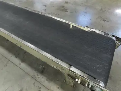 Lewco 21"x 18' Slider Bed 18" Belt Conveyor .5Hp 460V 3PH Center Drive 64 FPM