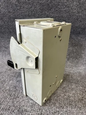 Used Eaton DG321NRB Misc Electrical & Power Parts California US | Davliegogo LLC #1710544