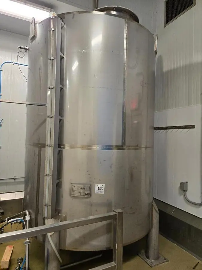 Used ADI Laval 2100 Gallon Tank, 304 Stainless Steel