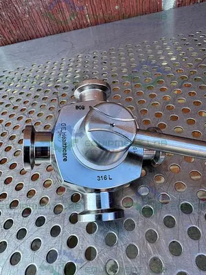 USED GE HEALTHCARE SALVI DN6 808 4-WAY 316 VALVE 18-5758-01 W/ 1.2" SANITARY FITTING