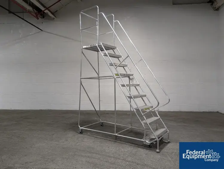 Used Tri-Arc Tri-Arc Rolling Step Ladder Misc Forklifts Ohio US | Federal Equipment Company #127546