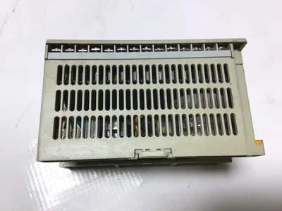 Allen Bradley Micrologix 1000 1761-L16BWA Seres E Programmable Controller