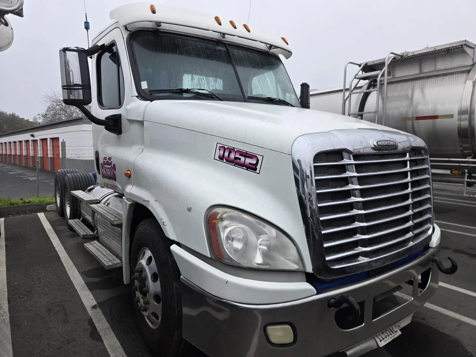 USED 2016 FREIGHTLINER CASCADIA 125