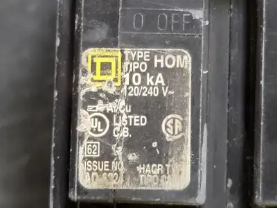 USED SQUARE D HOM245