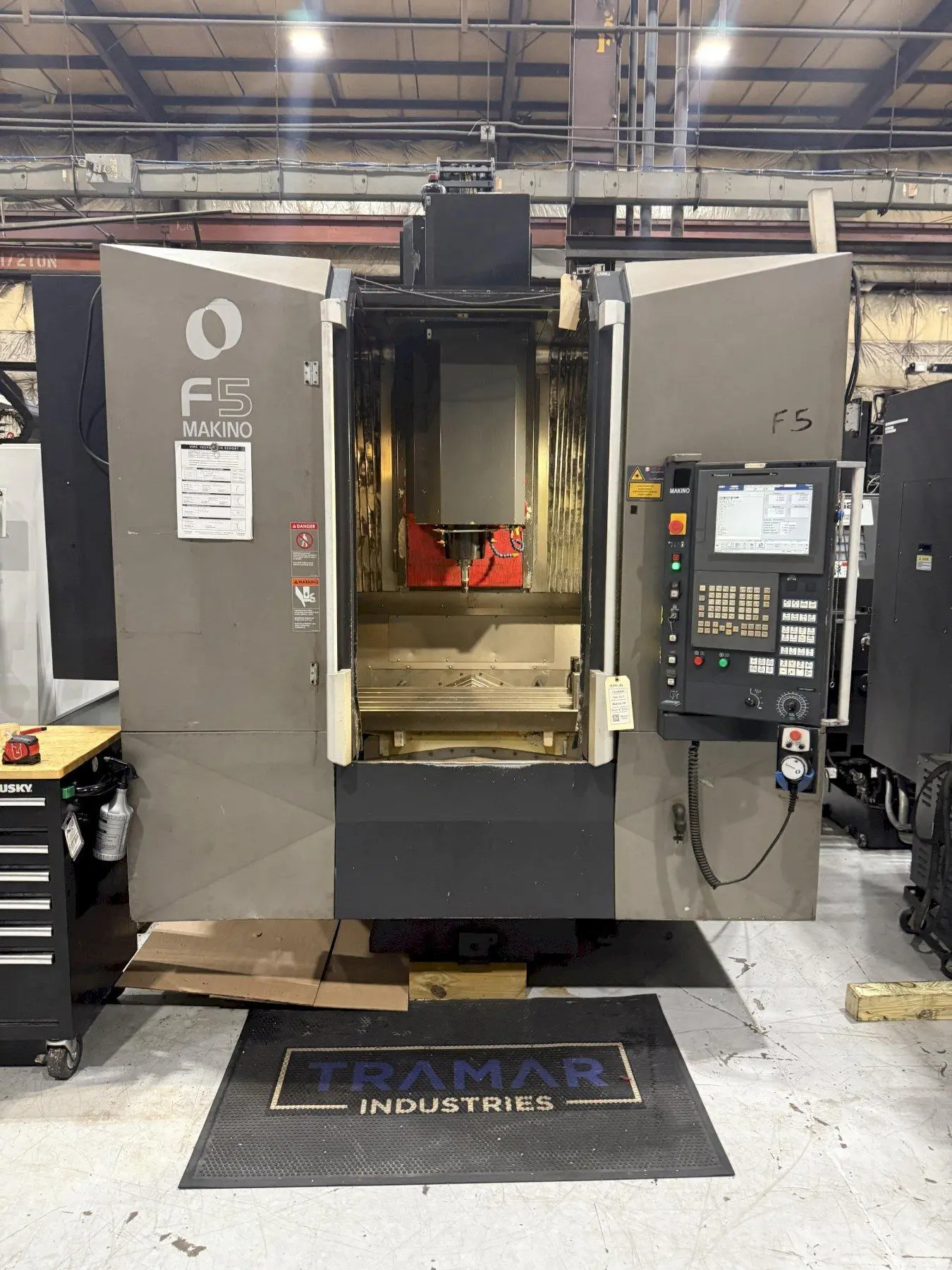 USED 2011 MAKINO F5