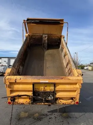 Used 2004 FREIGHTLINER FL70 Dump trucks Washington US | Puget Sound Truck Sales #1546500