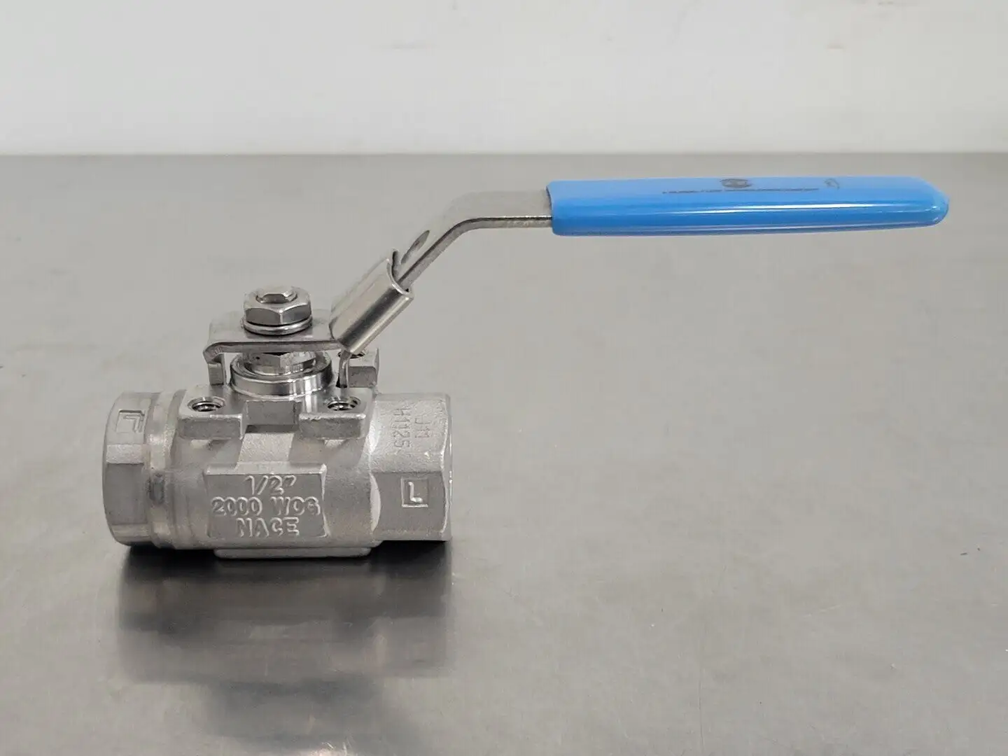 1/2" 2000 WOG Full Port Steel Ball Valve