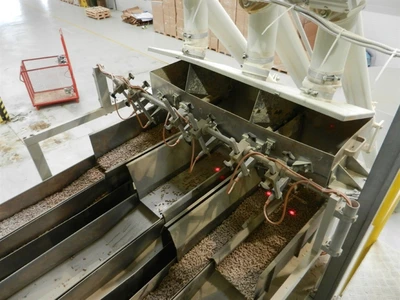USED LAUFER URA 500 TON FOR COMPOSITE MAT.