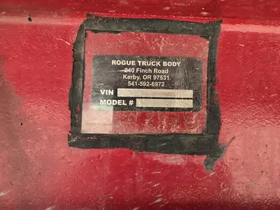 USED 2014 PETERBILT 365