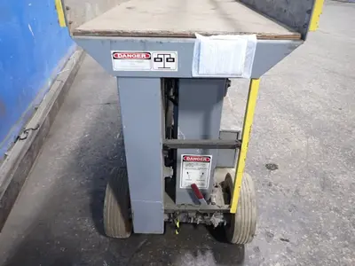 USED STRATOLIFT INC CRX18