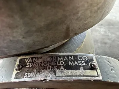 VAN-NORMAN NO. 38 VERTICAL UNIVERSAL 50-TAPER MILLING MACHINE. STOCK # 0255424