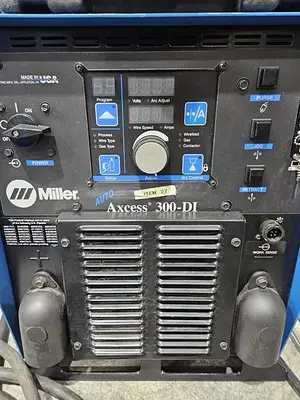 USED 2010 YASKAWA MA1400