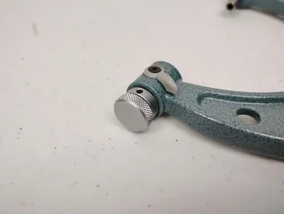 USED MITUTOYO 126-140