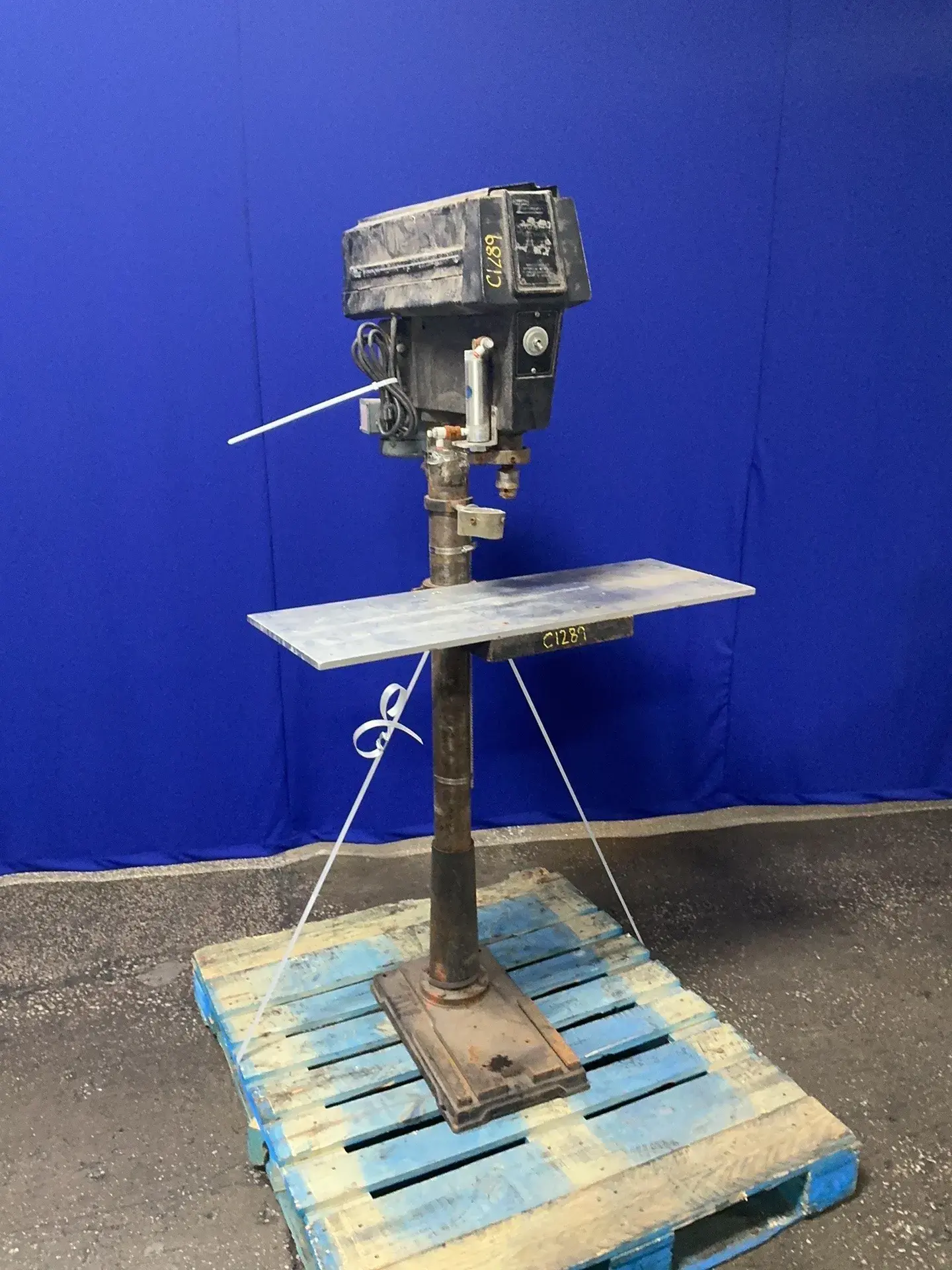 Used DAYTON 3Z918A Heavy Duty & Sensitive Single Spindle Drills Ohio US | HGR 24 #1572304