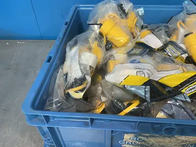 Used HUBBELL HBL27W82 Electrical Fittings Ohio US | HGR 24 #1301728