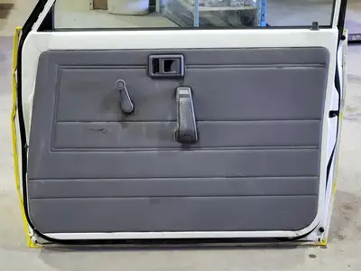 NEW TOYOTA 67002-60500