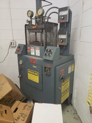 HULL 359-L Transfer Molding Press | Kempler Machinery (2)