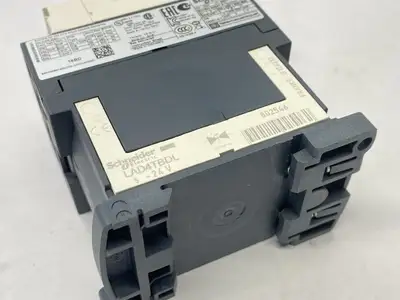 Used Schneider Electric LC1D18BD PLC Contactors Michigan US | Maverick Industrial Sales #1401997