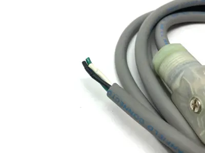 None | Canfield Connector Valve Plug Cordset 6' Length 3-Wire 48-120VDC/100-240VAC - New Other