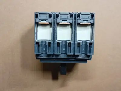 New | in-Stock SCHNEIDER LV430405 Switchgears British Columbia CA | Lenmark #1438271