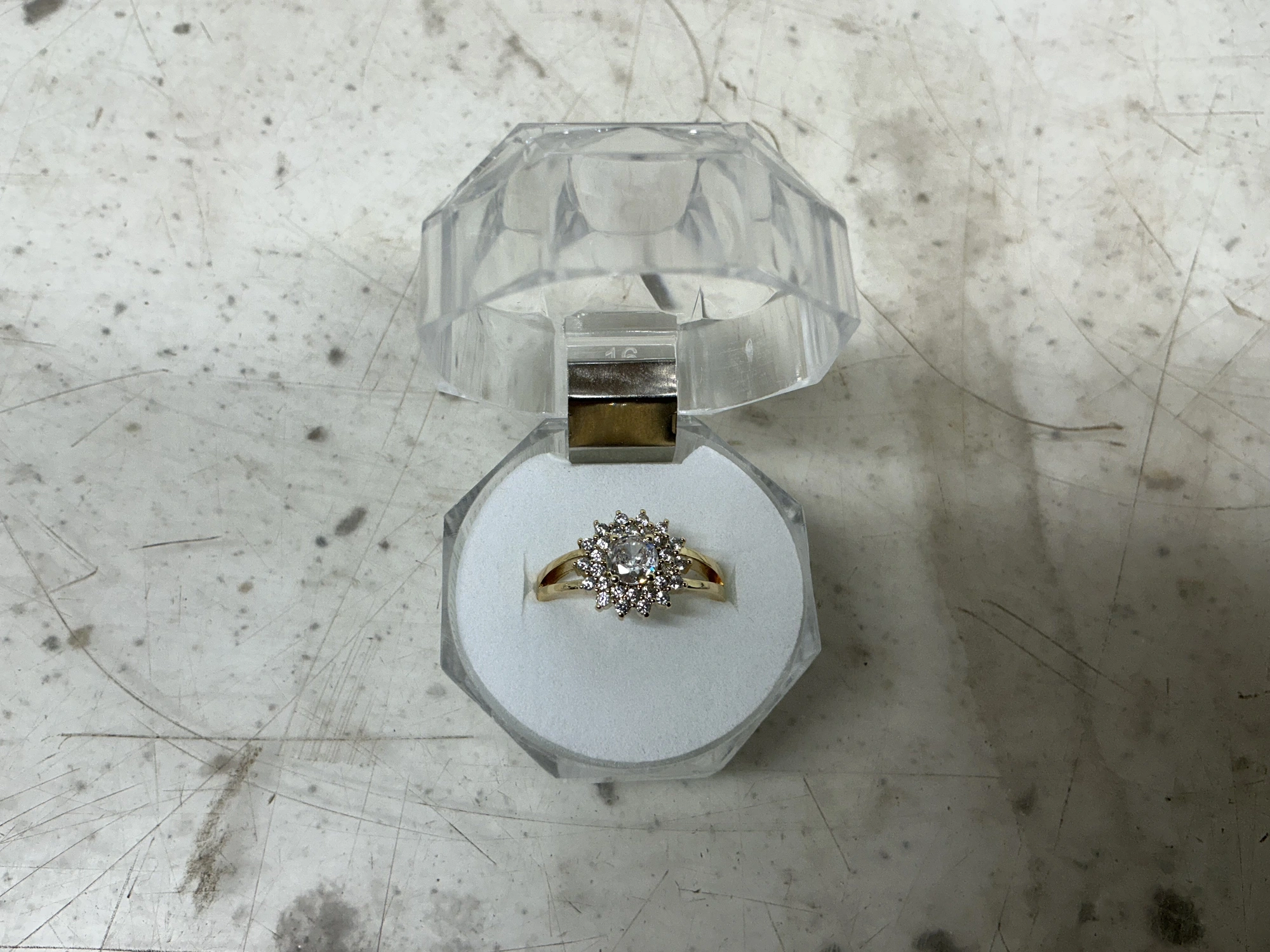 Used _UNKNOWN_ _UNKNOWN_ Jewelry & Gemstones Michigan US | Miedema Asset Management Group #1320087
