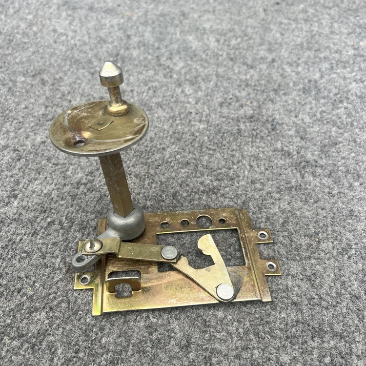 Used Eaton Cutler-Hammer 373D958G23 Misc Industrial Equipment California US | Davliegogo LLC #1710044