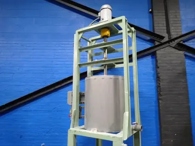25" X 28" Mixer