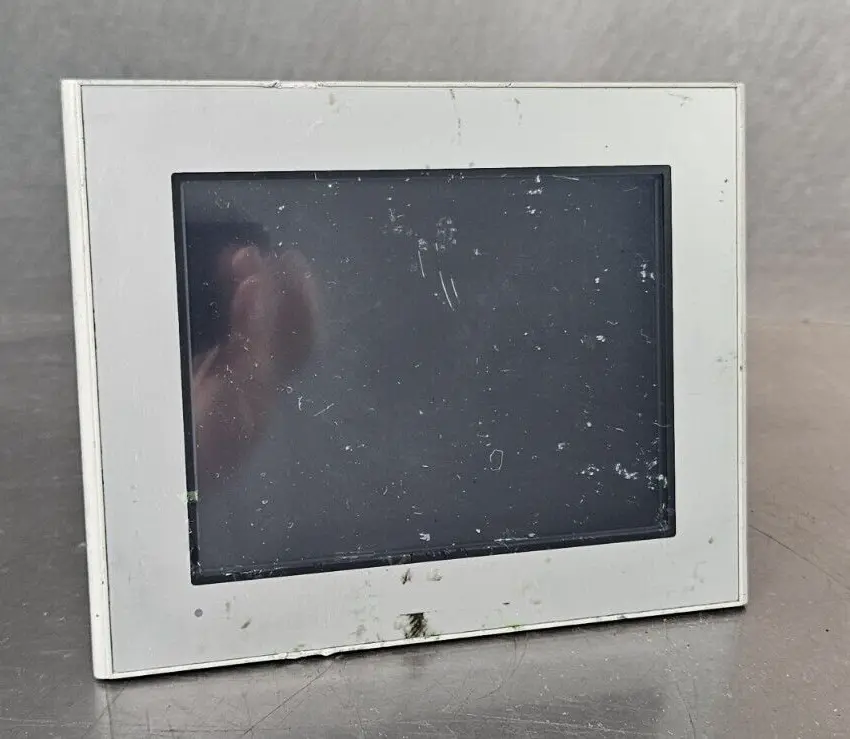 Proface LT3300-T1-D24-C Touch Screen Panel (BIN644)