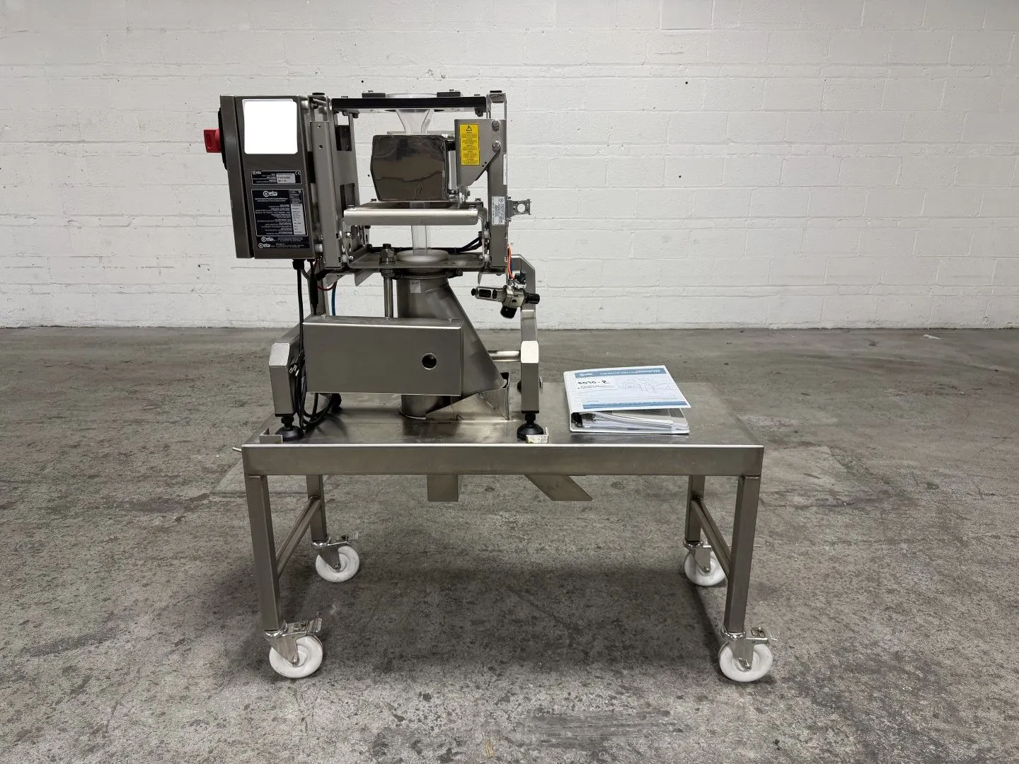 Used _UNKNOWN_ _UNKNOWN_ Metal Detectors Ohio US | Federal Equipment Company #1400062
