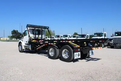 New | in-Stock 2027 PETERBILT 548 Rolloff Trucks Texas US | Roll Off Truck World #1492014