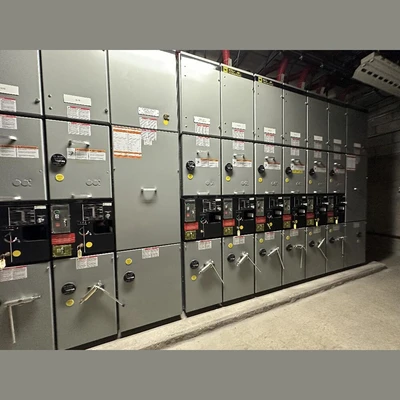 Square D 600 Amp HVL/cc Switchgear